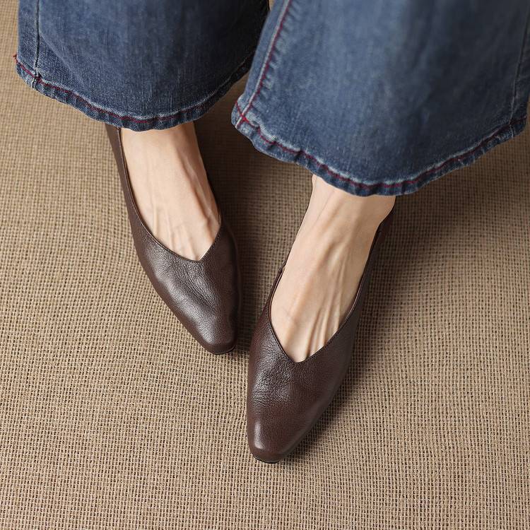 Darsi Genuine Leather Flats