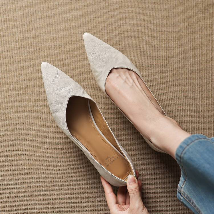 Emry Genuine Leather Pumps