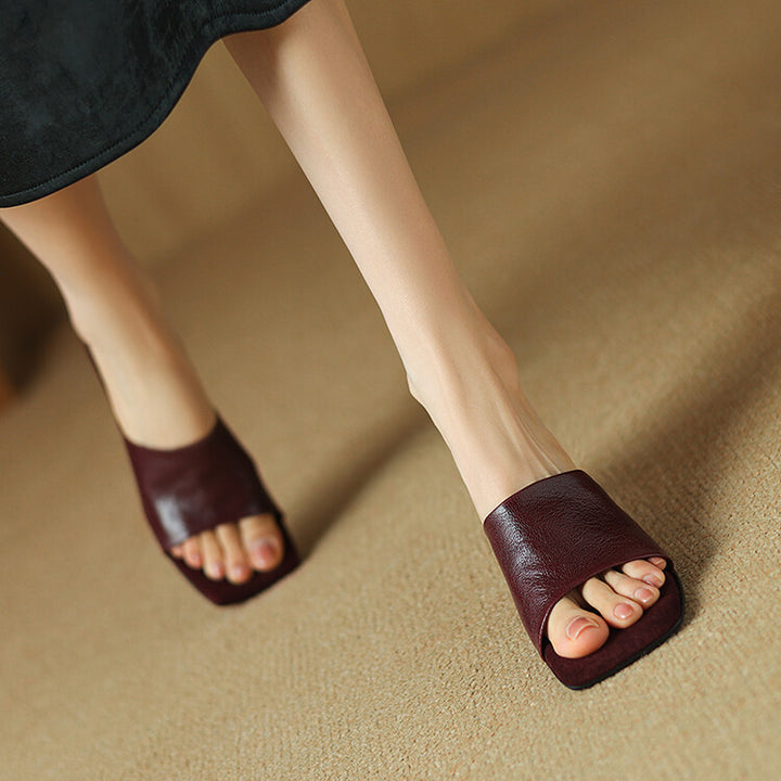 Selyn Leather Sandals