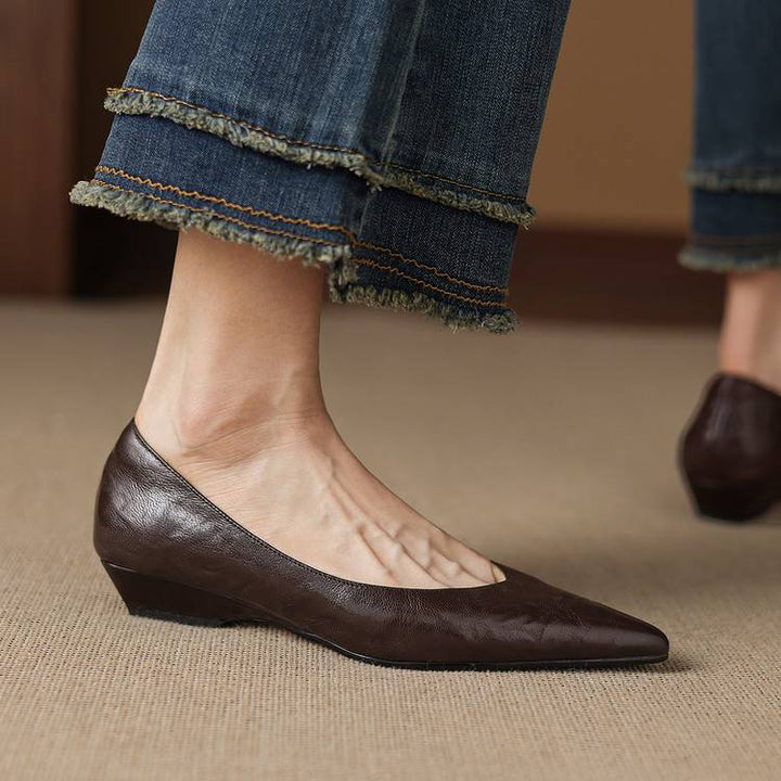 Emry Genuine Leather Pumps