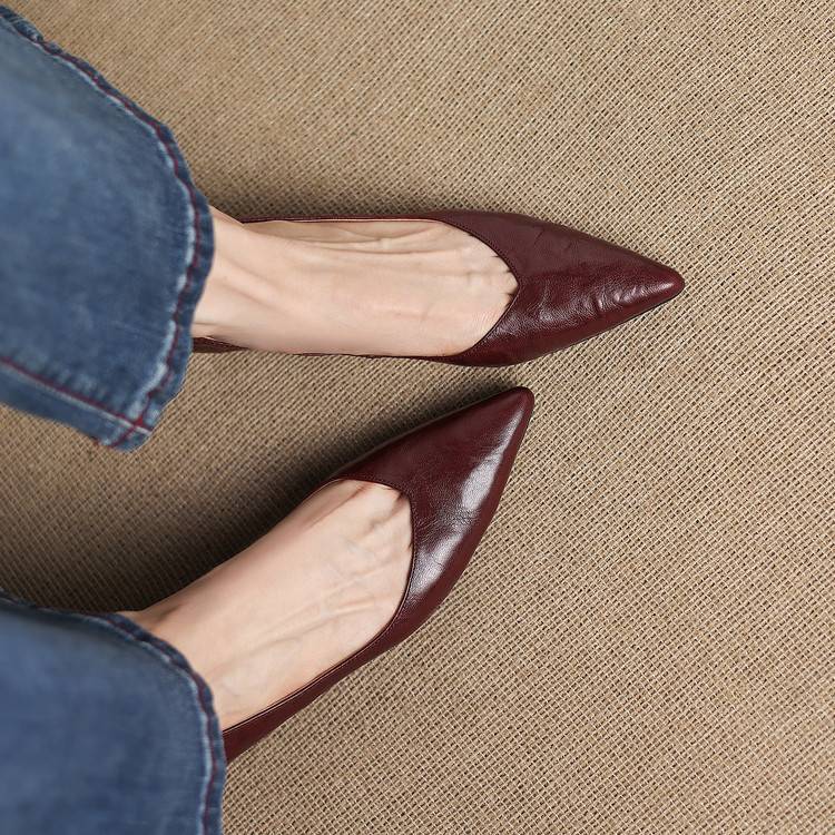 Emry Genuine Leather Pumps