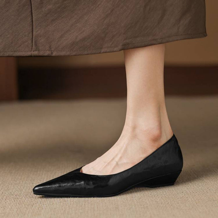 Emry Genuine Leather Pumps