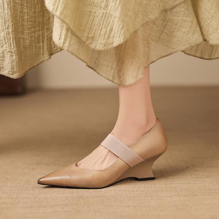 Tiera Genuine Leather Heels