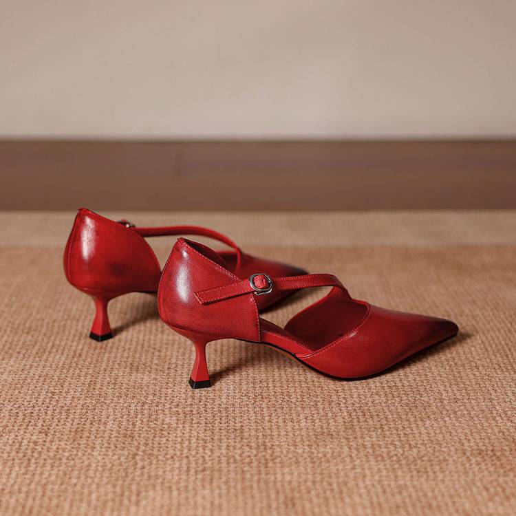 Vela Genuine Leather D'Orsay Pumps