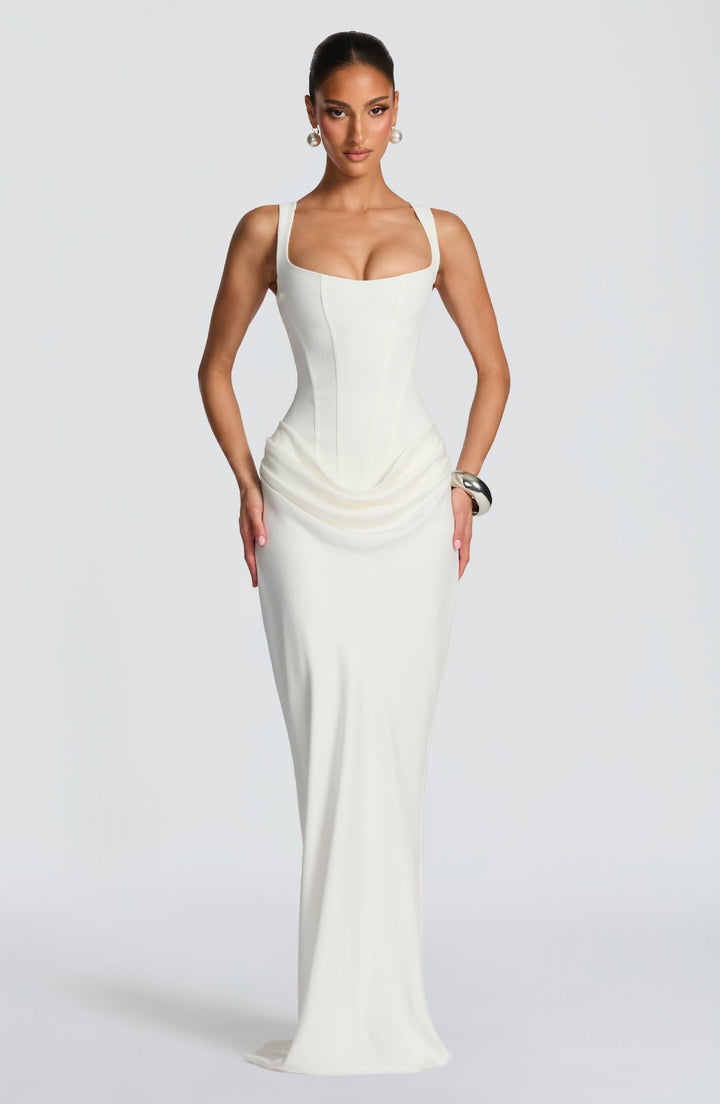 Nelya Dress