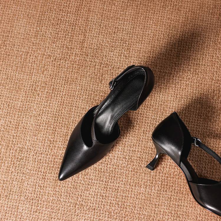 Vela Genuine Leather D'Orsay Pumps