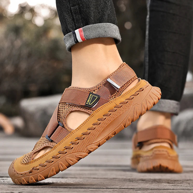 Dewey Sandals