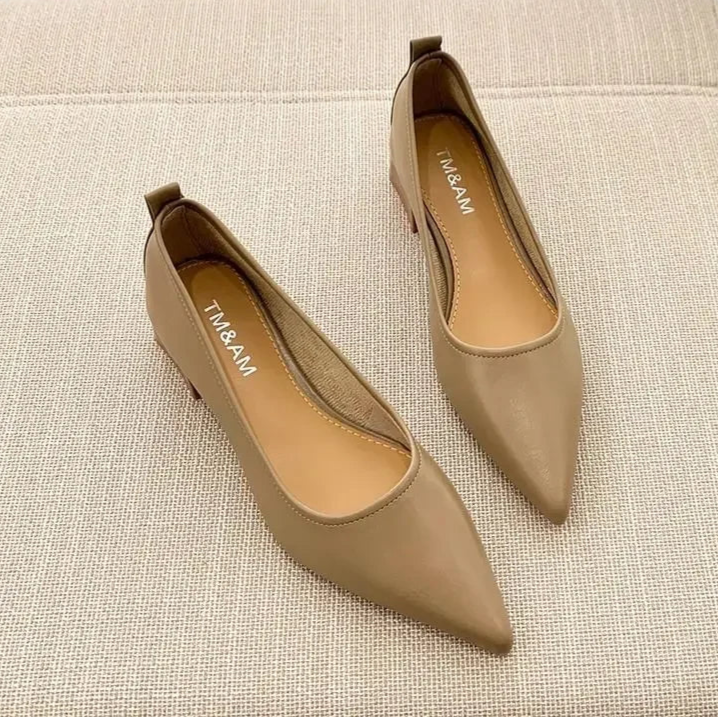 Gloret Pumps