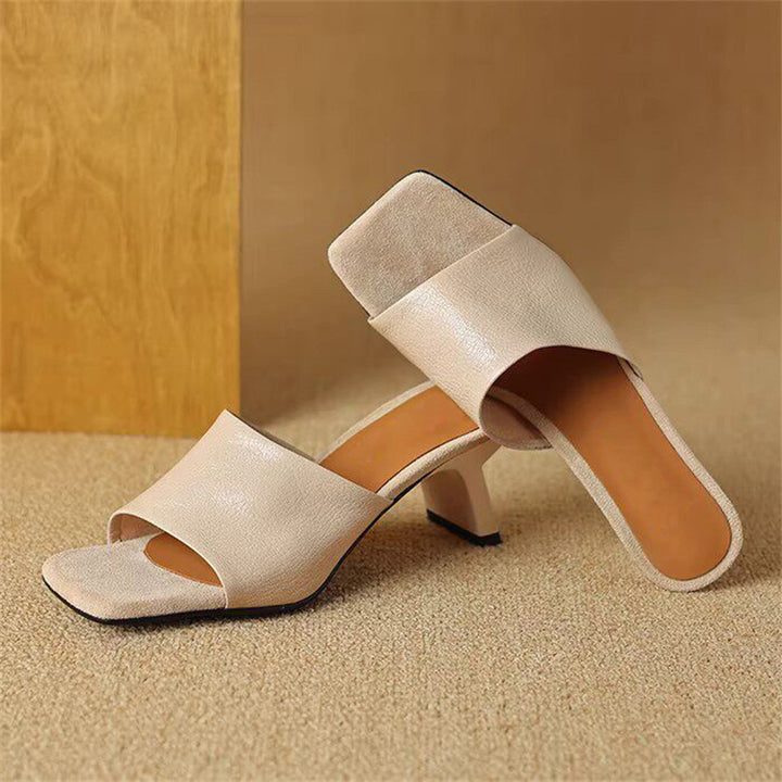 Selyn Leather Sandals