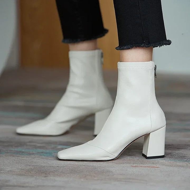 Refina Ankle Boots