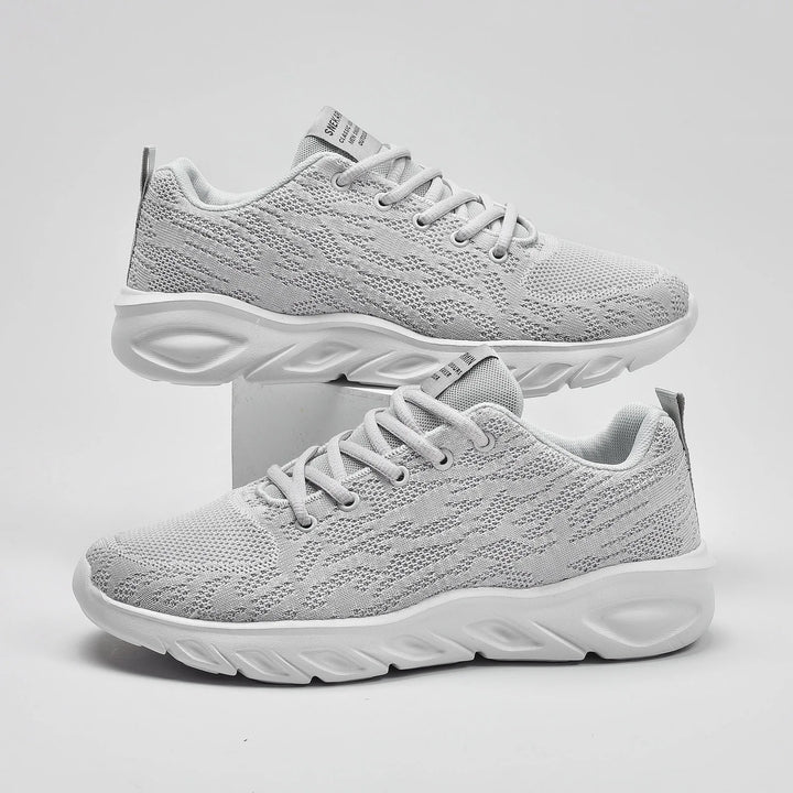 Maxim Sneakers