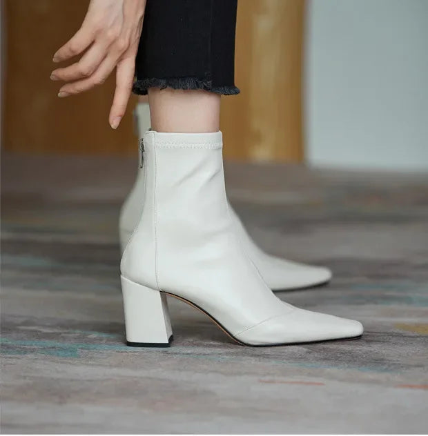 Refina Ankle Boots