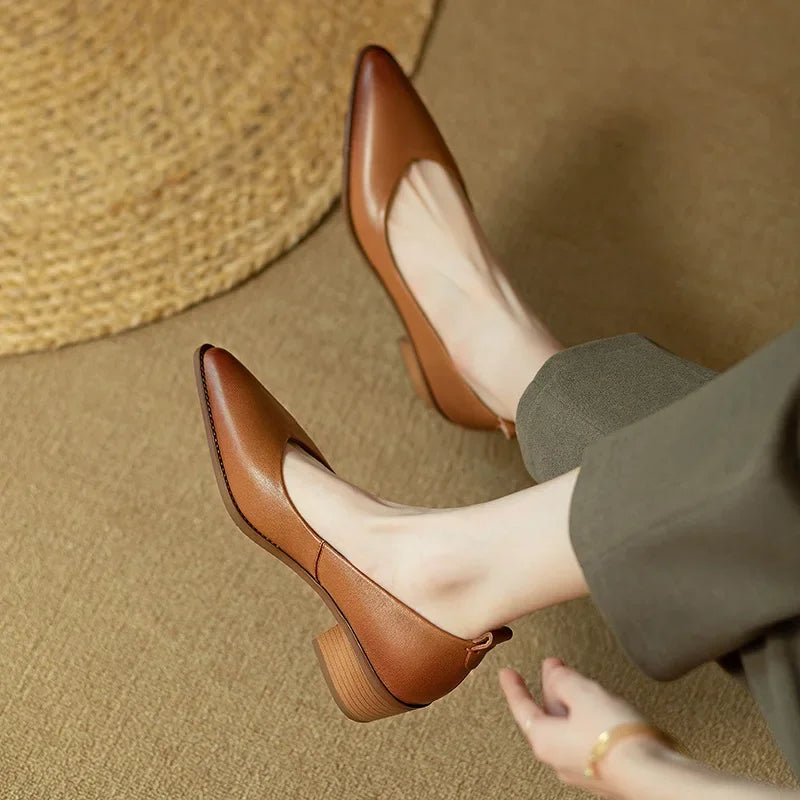 Lexy Pumps