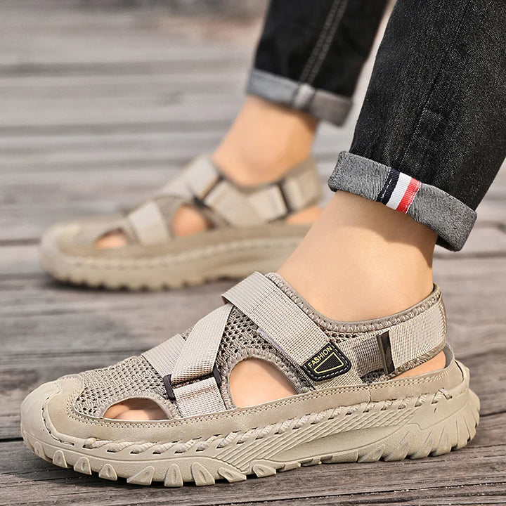 Dewey Sandals