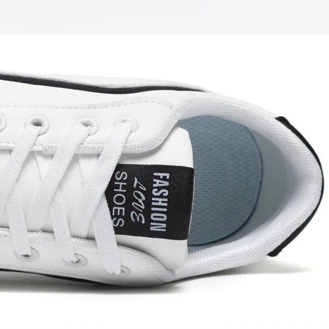 Vale Sneakers