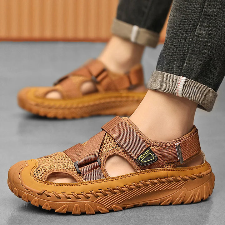 Dewey Sandals