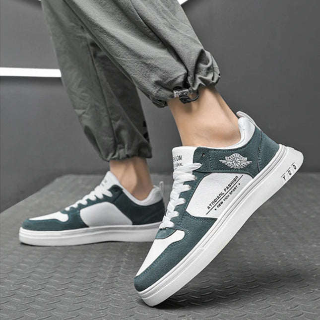 YCO Sneakers
