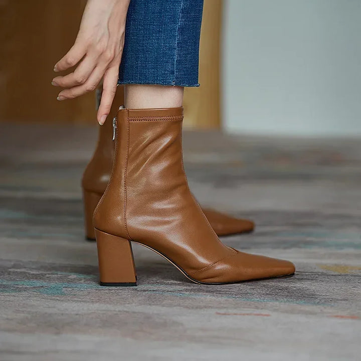 Refina Ankle Boots