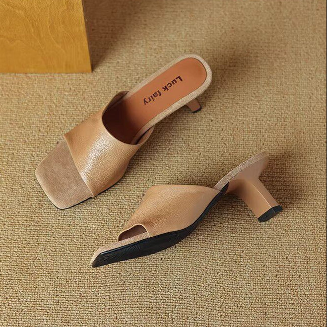 Selyn Leather Sandals