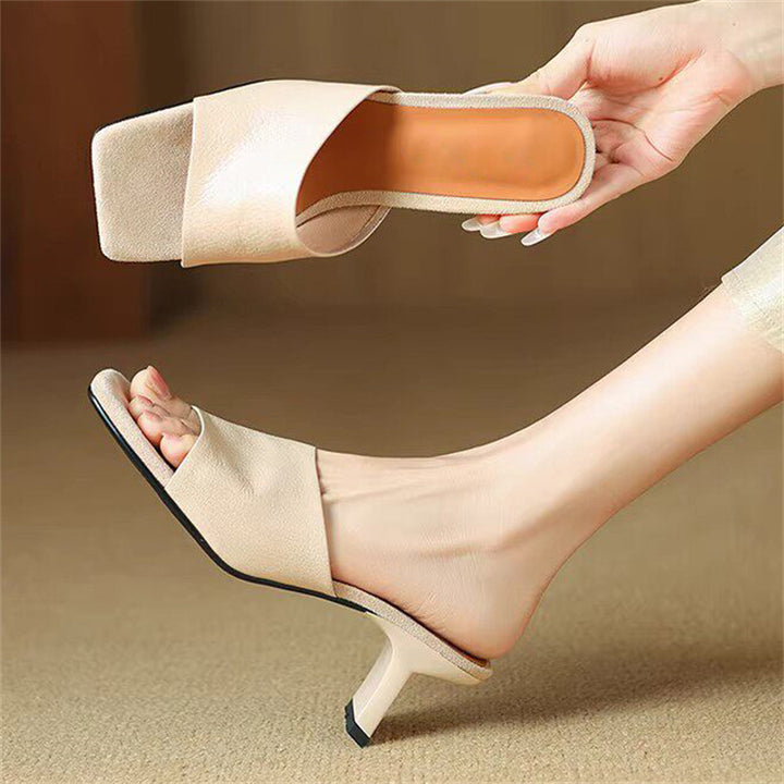 Selyn Leather Sandals