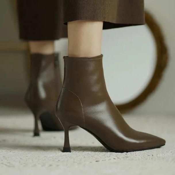 Mavy Ankle Boots