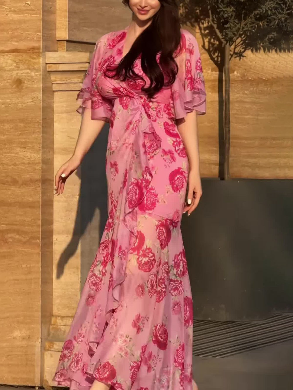 Ivora Retro V-Neck Trumpet Sleeve Printed Midi Dress