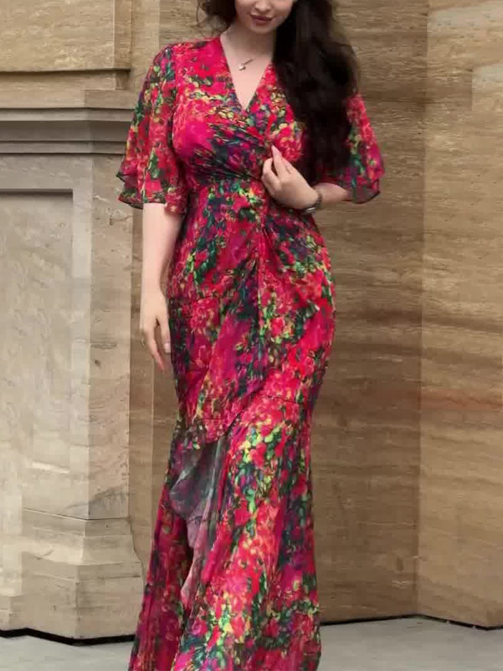 Ivora Retro V-Neck Trumpet Sleeve Printed Midi Dress