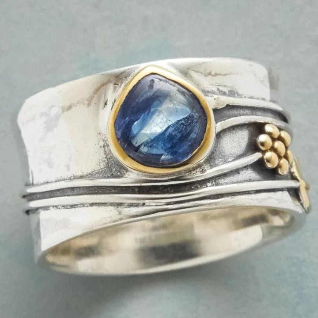 Celestia Vintage Blue Stone Ring