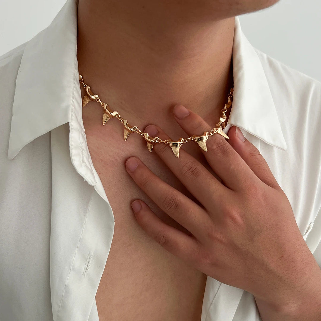 Venom Fang Adjustable Chain Necklace