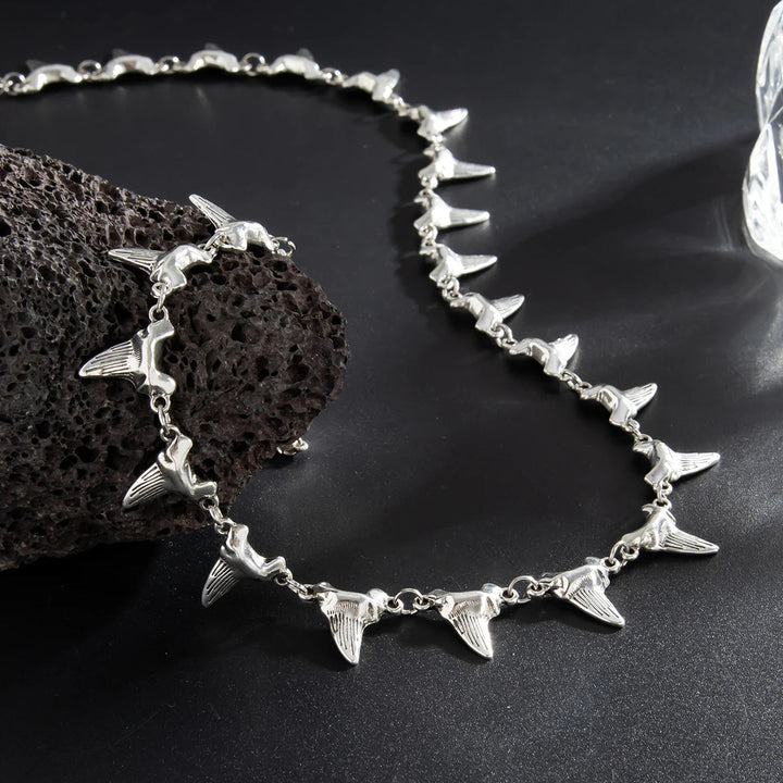 Venom Fang Adjustable Chain Necklace